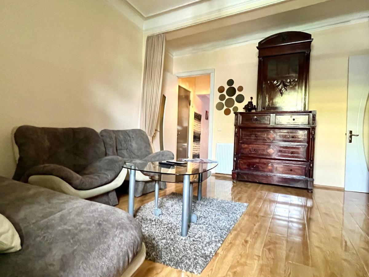 Apartment In Old Tbilisi Orbeliani Square Dış mekan fotoğraf