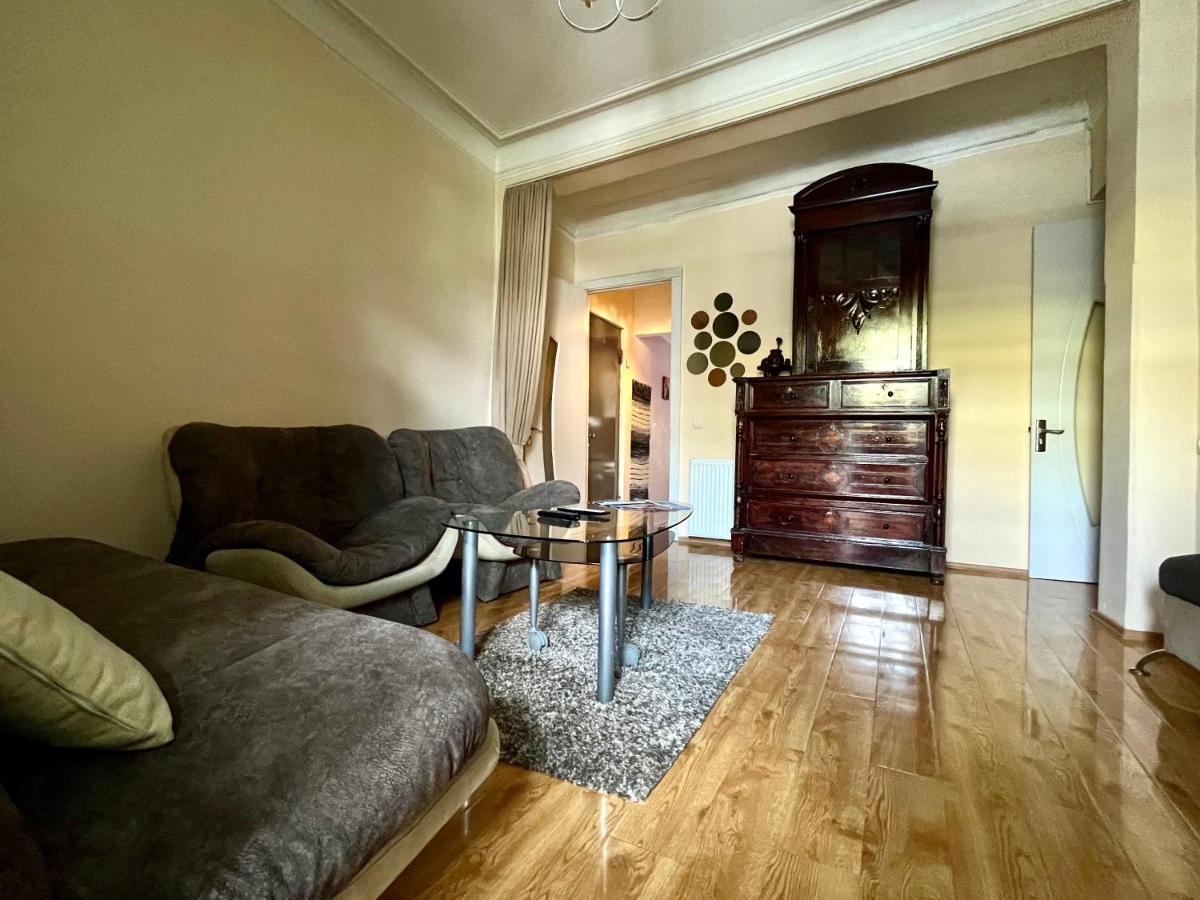 Apartment In Old Tbilisi Orbeliani Square Dış mekan fotoğraf
